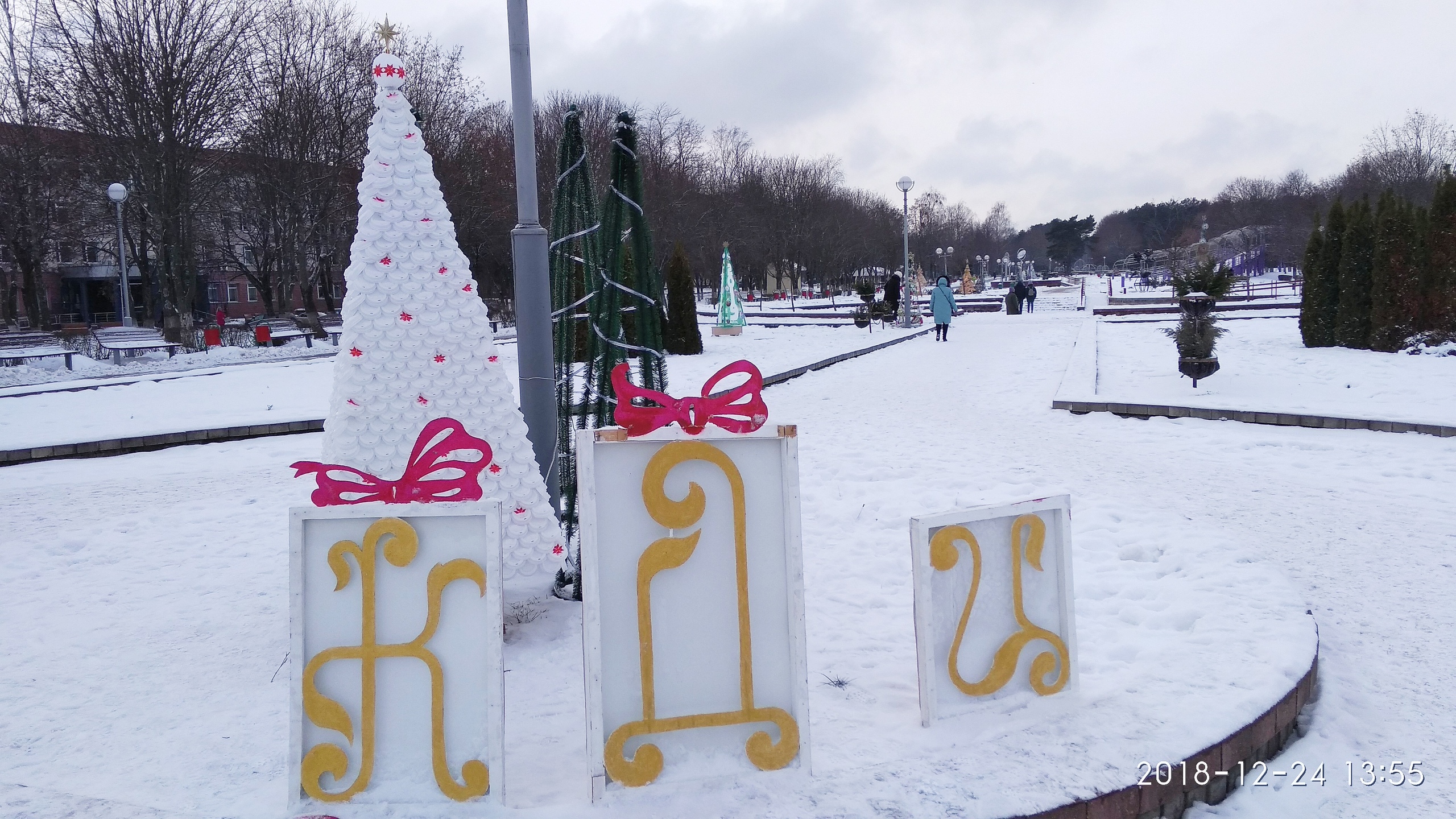 елки солигорск