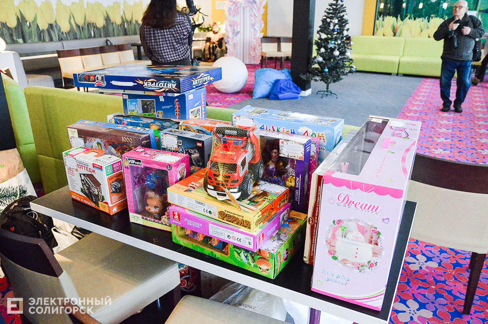 елка для онкобольных детей