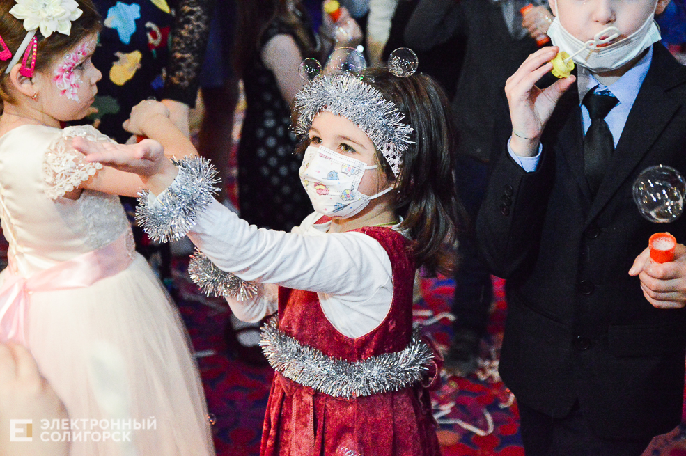 елка для онкобольных детей