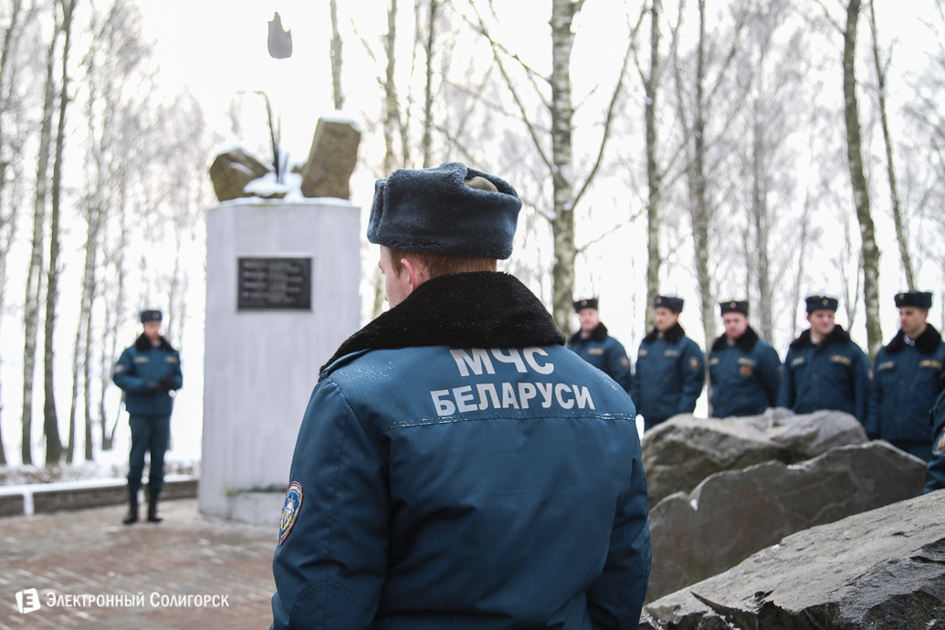 митинг в память воинов-интернационалистов Солигорск