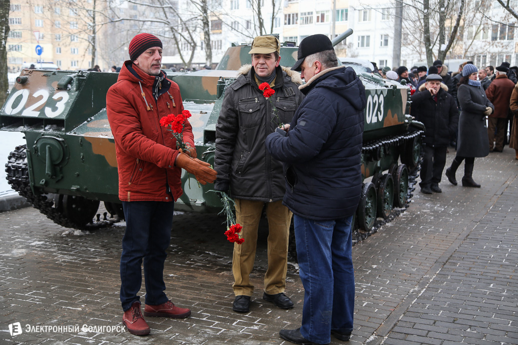 митинг в память воинов-интернационалистов Солигорск