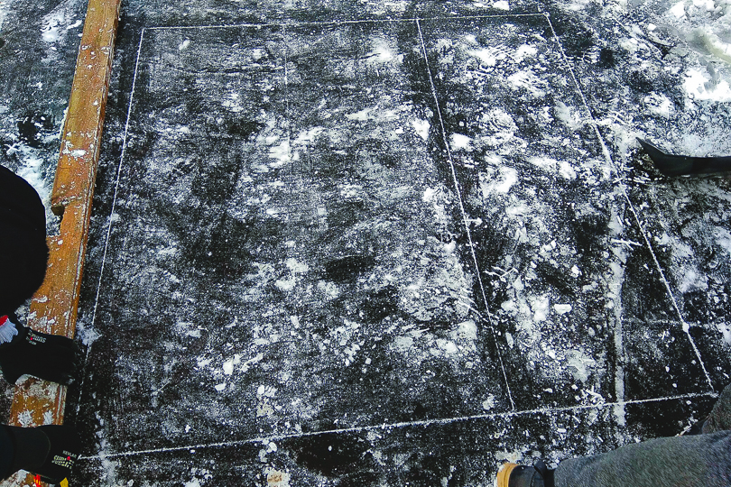 водохранилище Солигорск лед