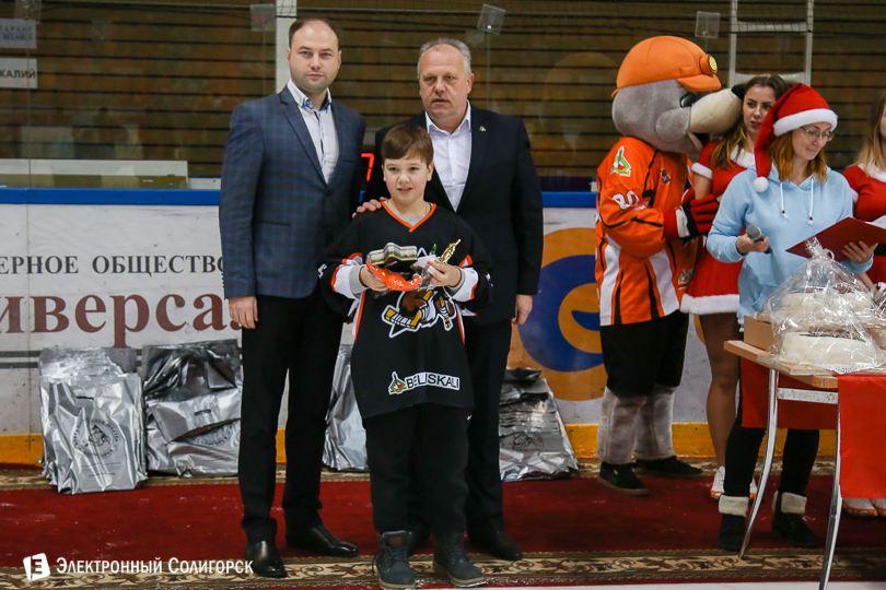 хоккей Солигорск