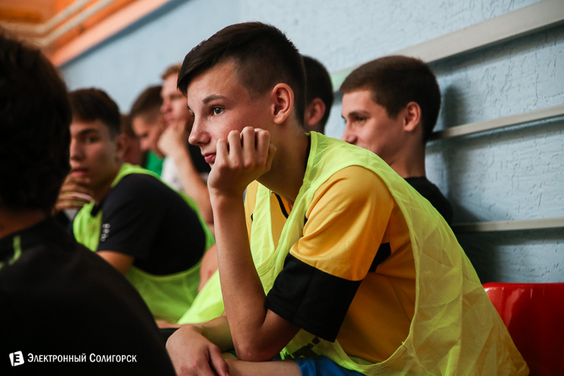 турнир четырех