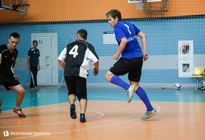 турнир четырех