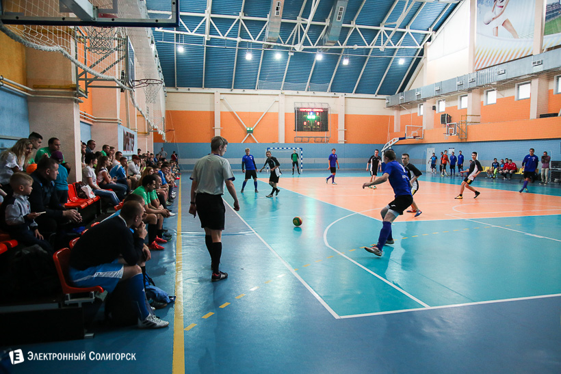 турнир четырех