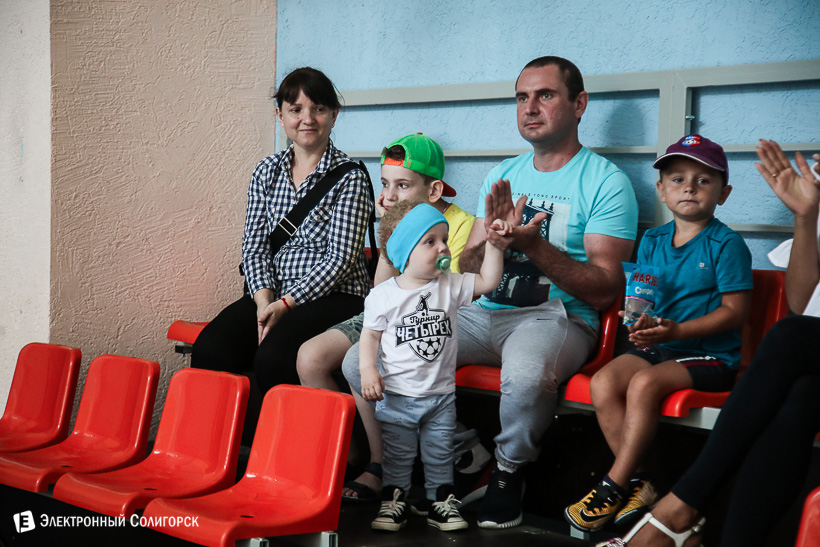 турнир четырех