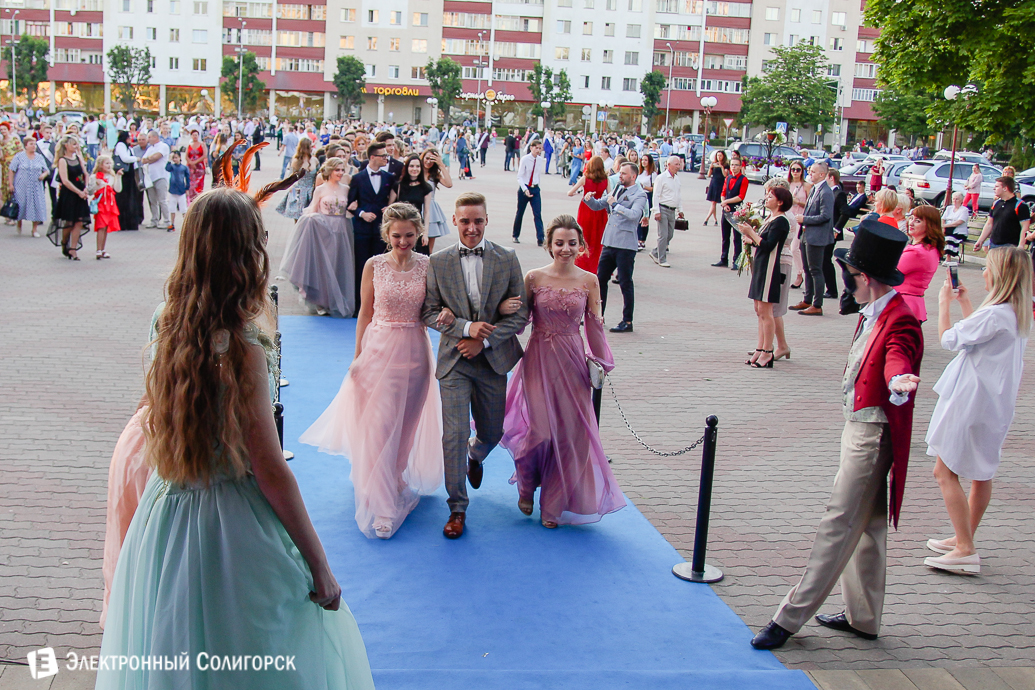 выпускной 2018 гимназия №1 Солигорск