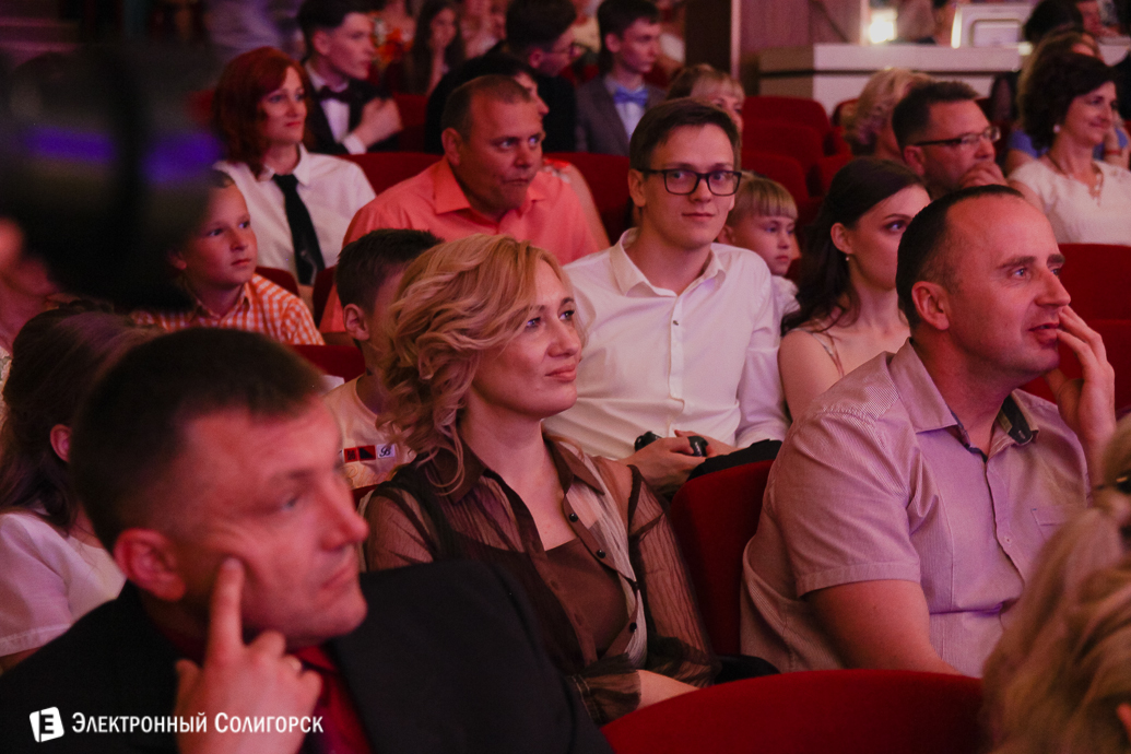 выпускной 2018 гимназия №1 Солигорск