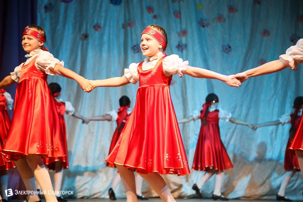 Танцующая весна солигорск