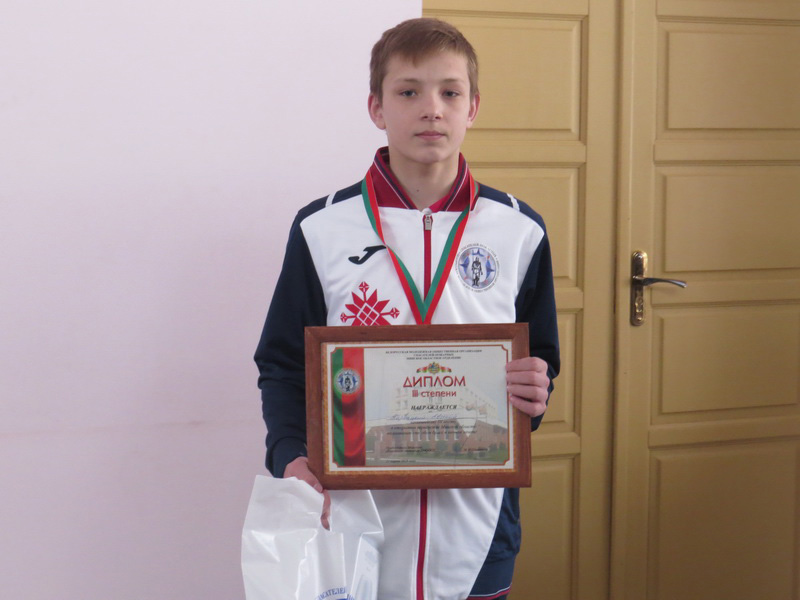 солигорские пловцы