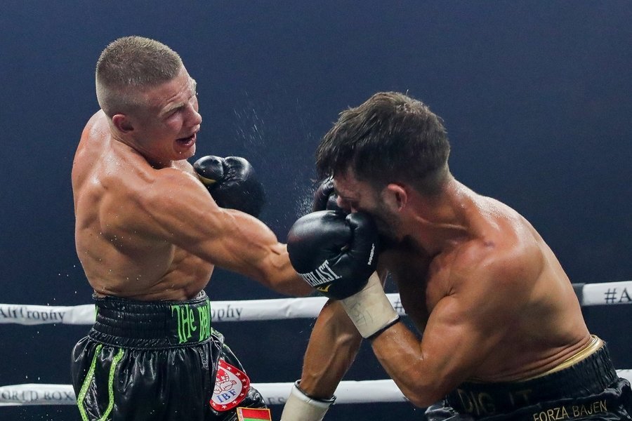 Иван Баранчик боксер