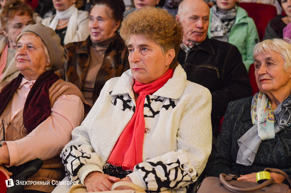 день матери дк