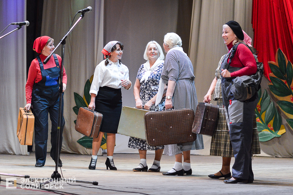 100 лет комсомолу