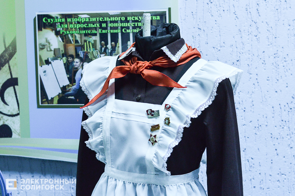 100 лет комсомолу