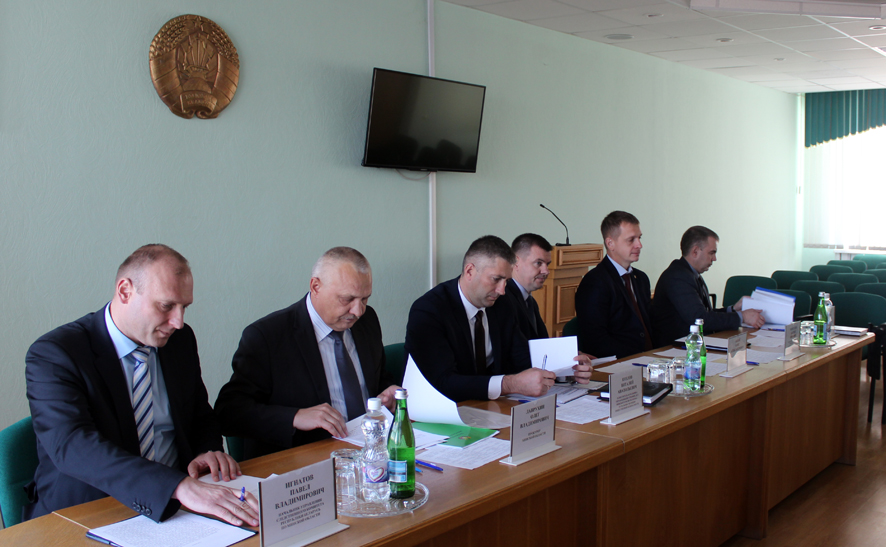 прием граждан солигорск