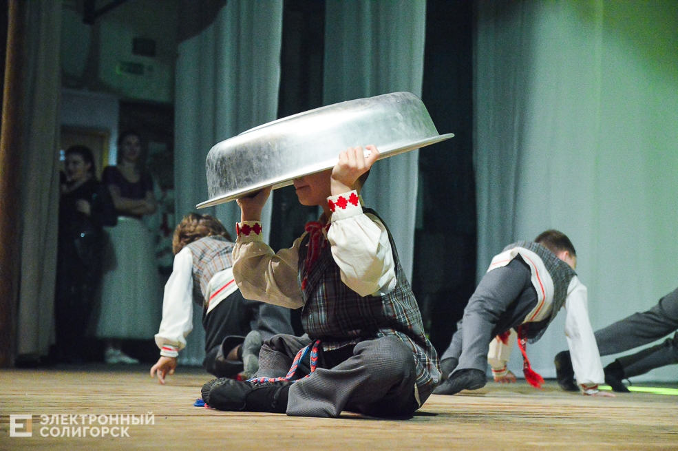 танцующая весна