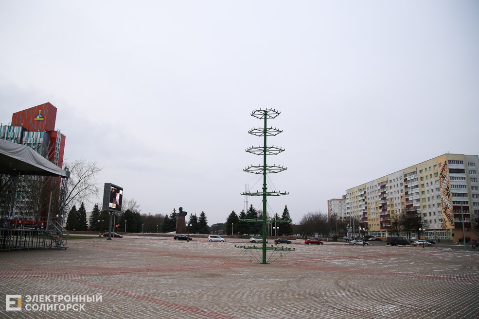 елка солигорск