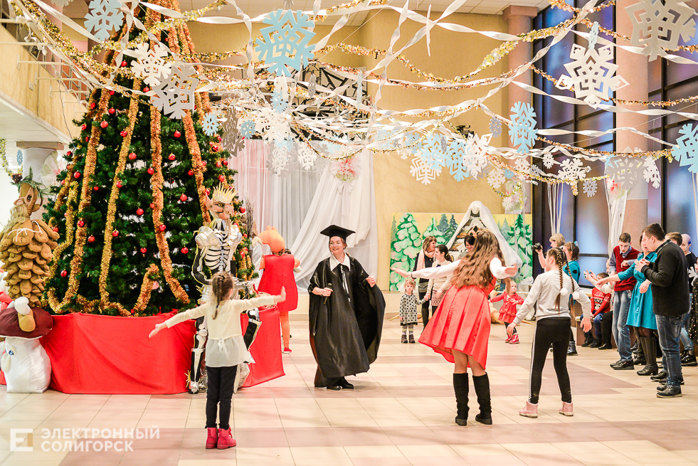 елка для инвалидов