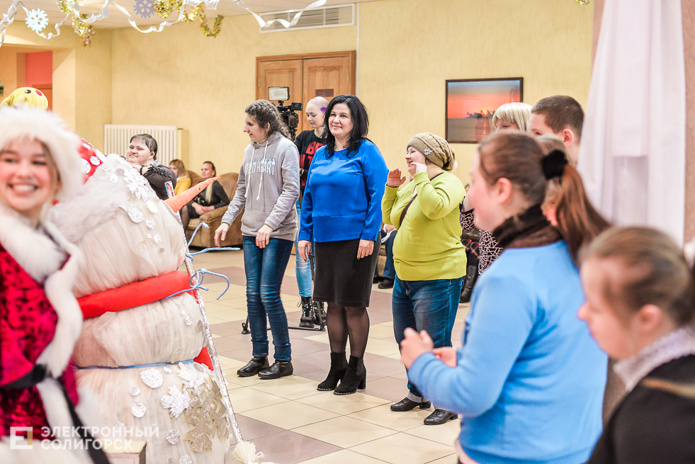 елка для инвалидов