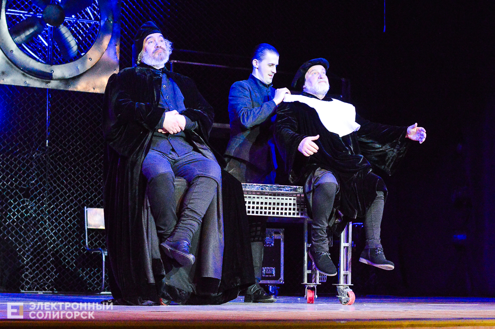 спектакль в дши