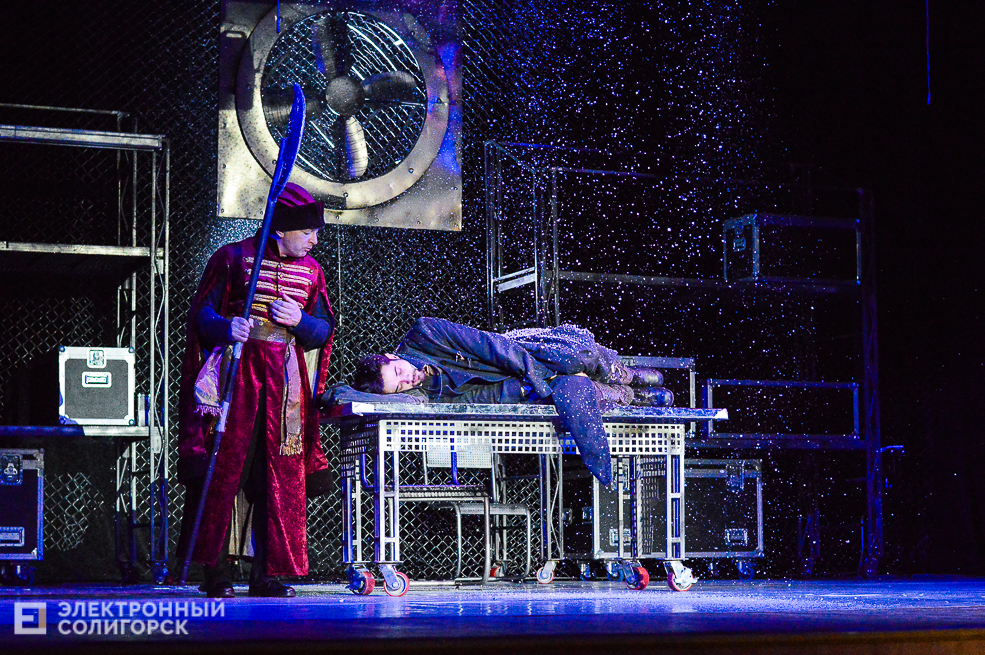 спектакль в дши