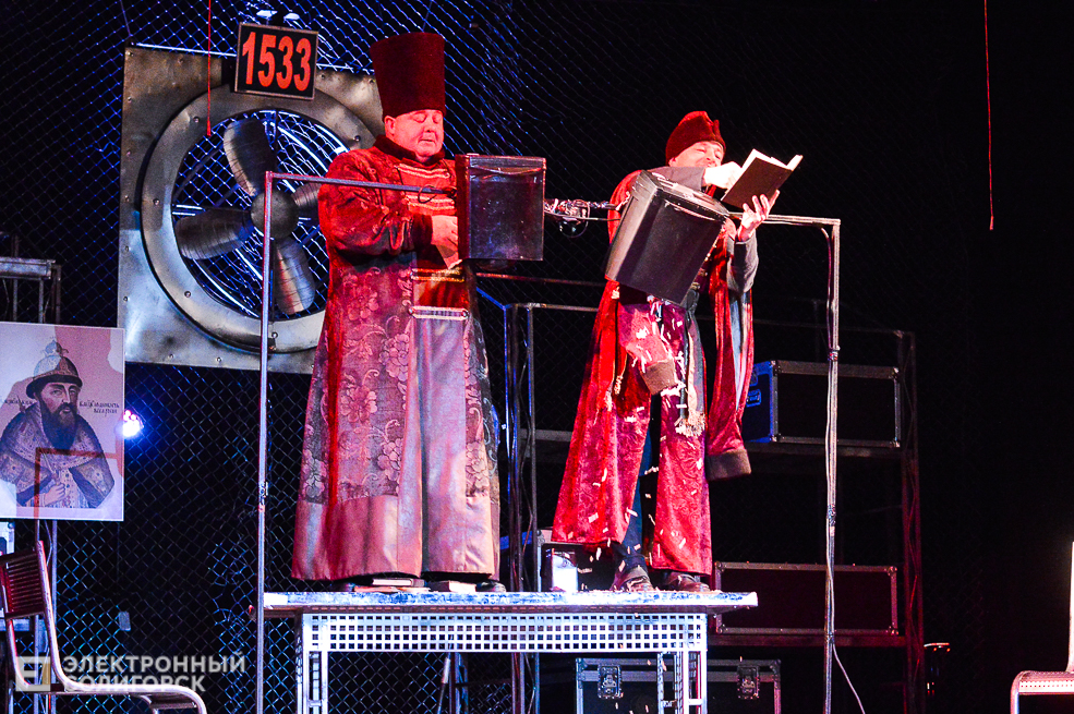 спектакль в дши