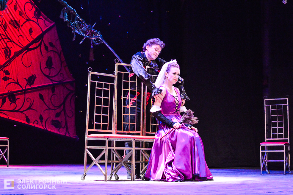 собака на сене