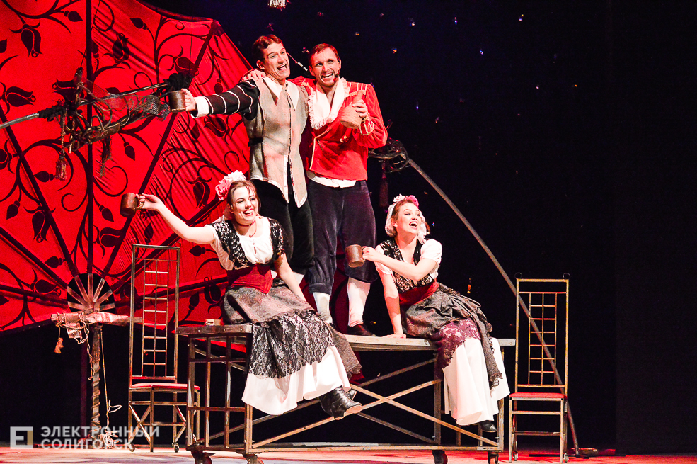 собака на сене