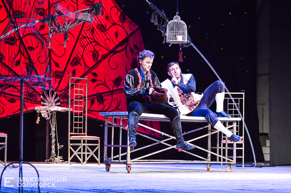 собака на сене