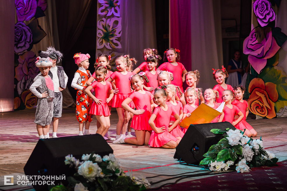 день матери