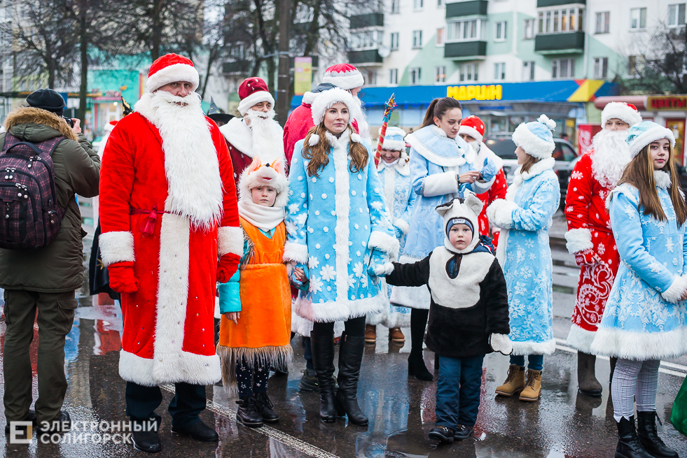 шествие дедов морозов