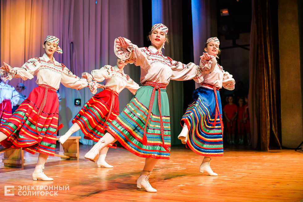 танцующая весна