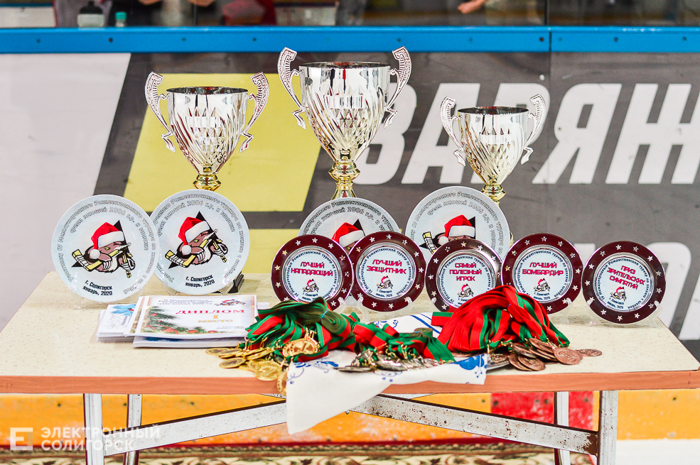 рождественский турнир по хоккею