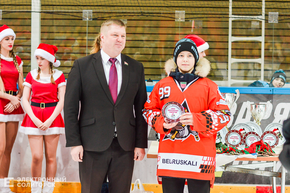 рождественский турнир по хоккею