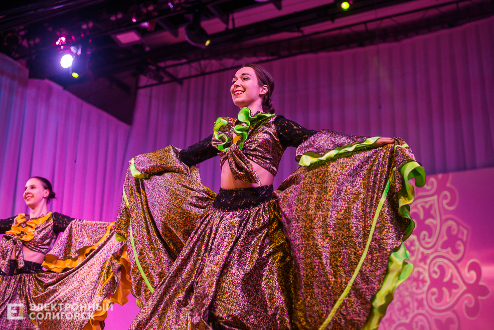 танцующая весна