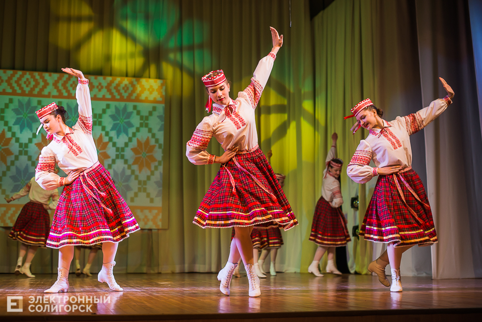 танцующая весна