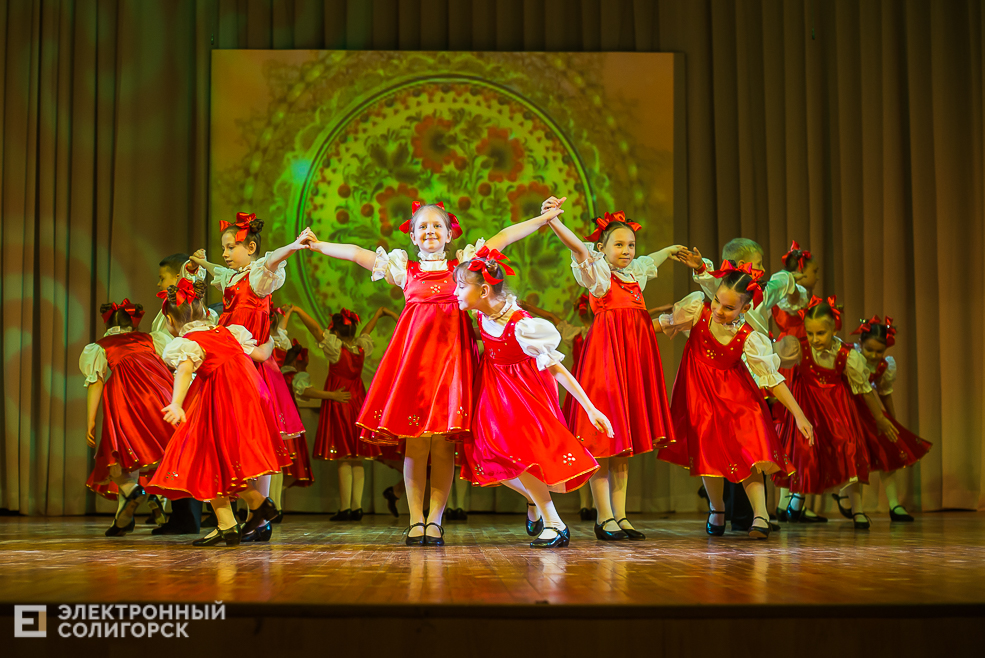 танцующая весна