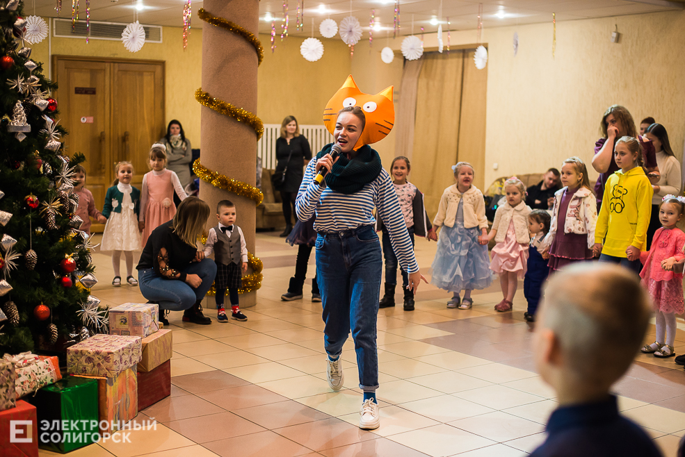 новогодний спектакль