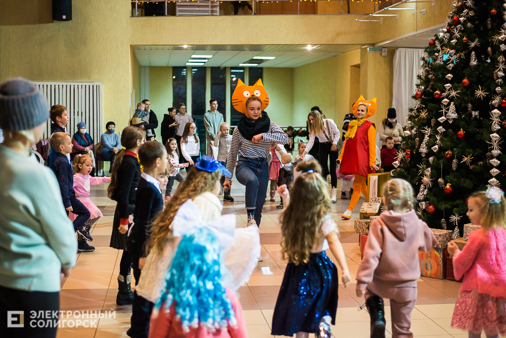 новогодний спектакль