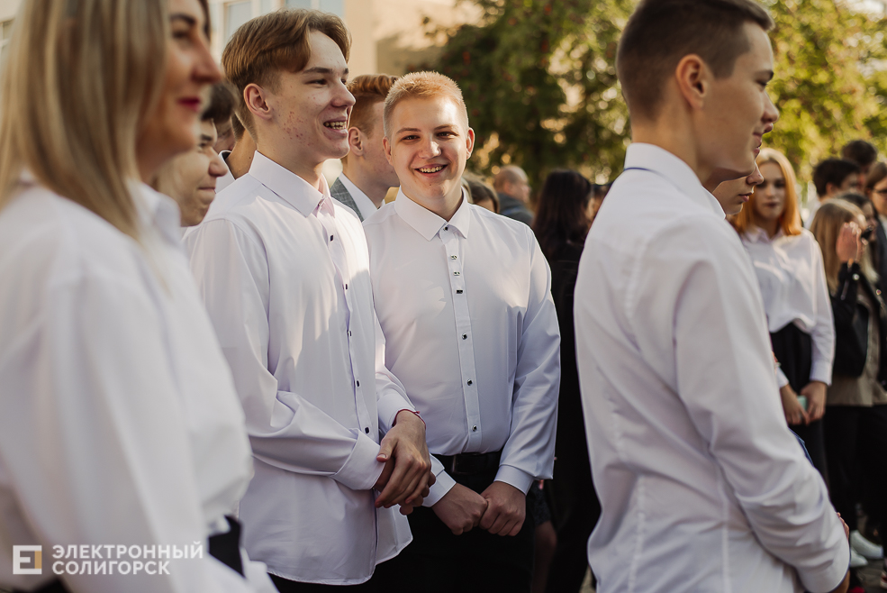 1 сентября 10 школа