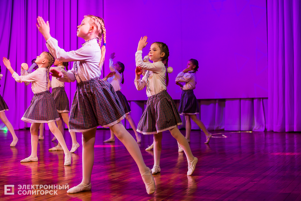 танцующая весна