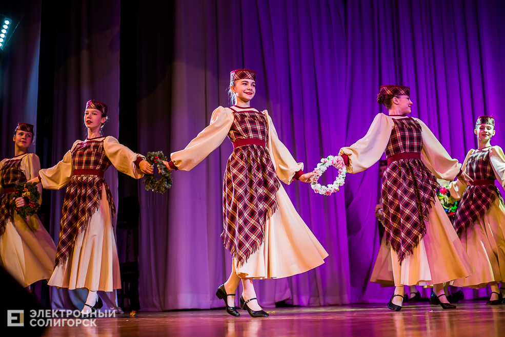 танцующая весна