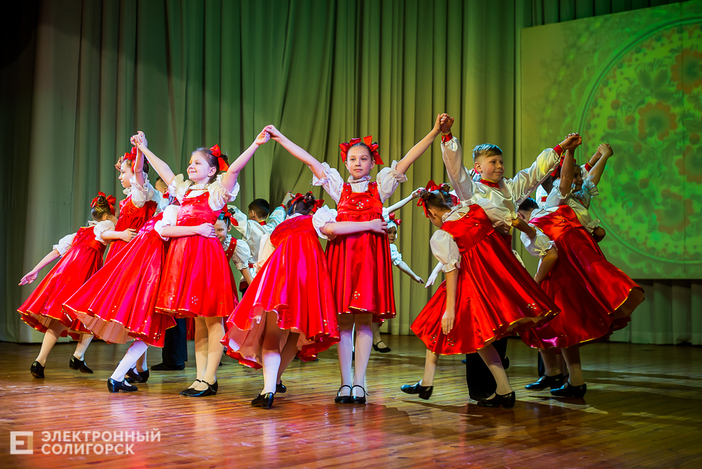 танцующая весна