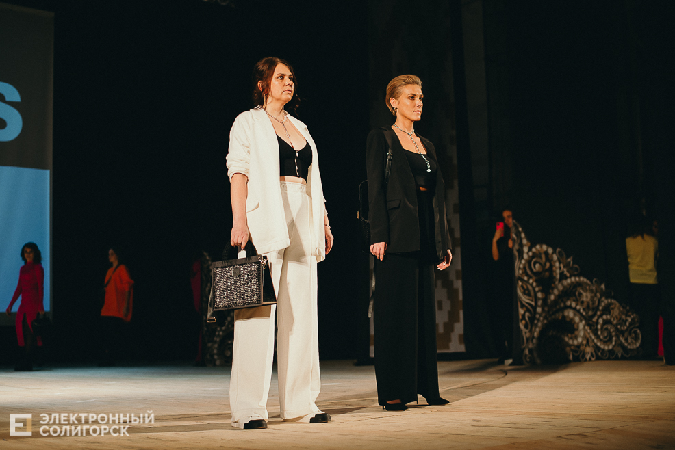 показ мод осень 2022