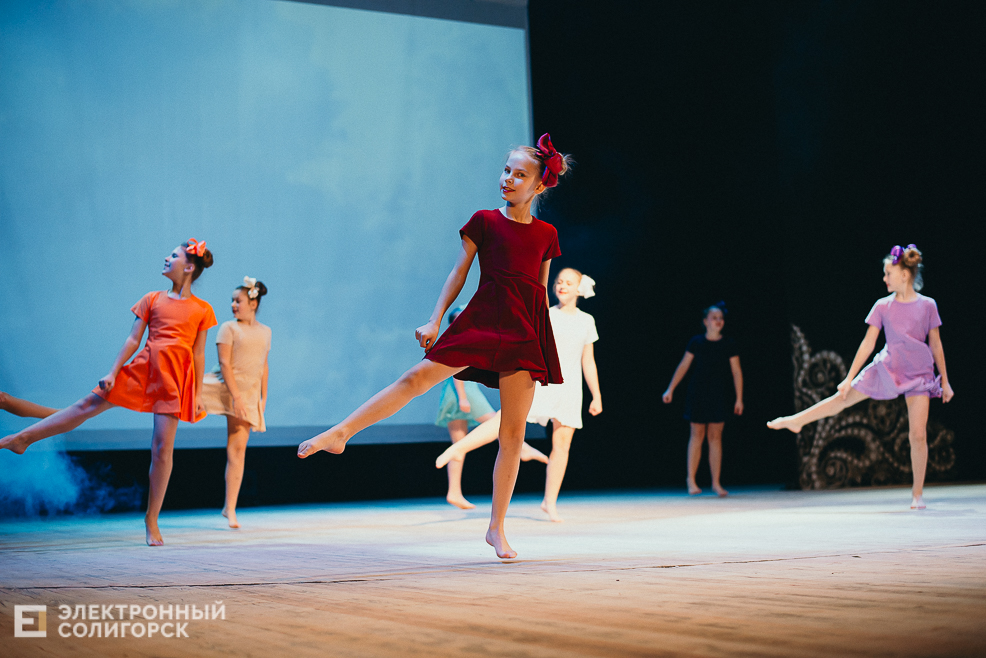 показ мод осень 2022