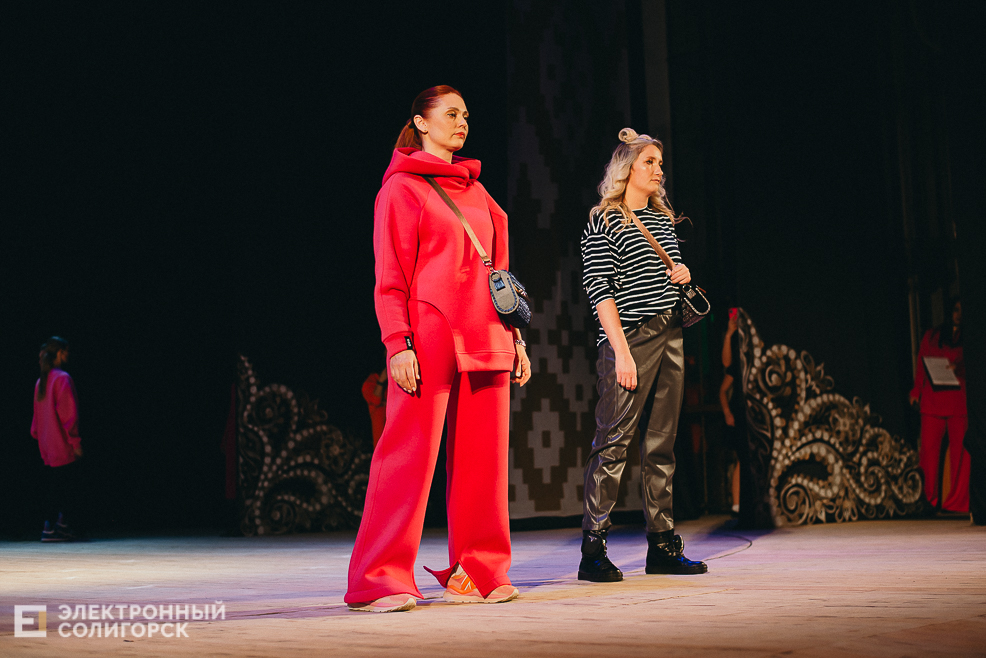 показ мод осень 2022