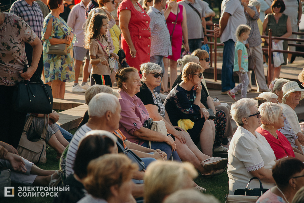 танцы в парке