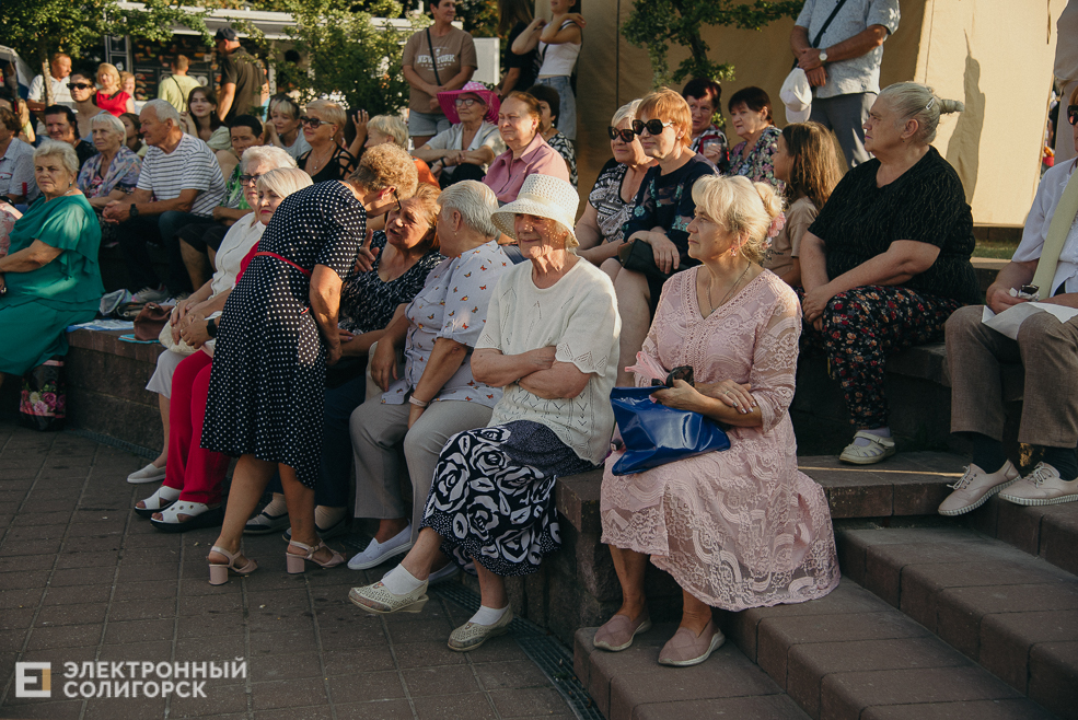 танцы в парке