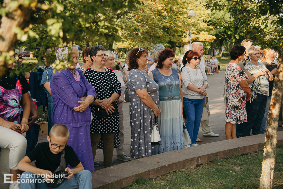 танцы в парке